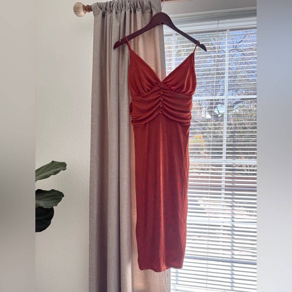 Fashion nova rust spaghetti strap cocktail dress, size xl